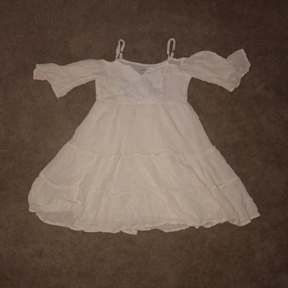 🛒 Kids White Off the Shoulder Dress 👗 Size: 7